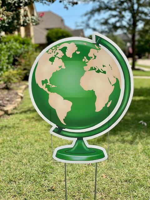 A green globe